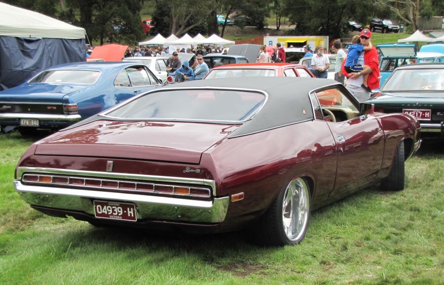 Ford Landau 1974 года  (фото 2 из 3)